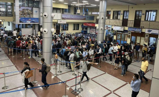 सुरक्षा जाँचमा कडाइसँगै विमानस्थलमा यात्रुको भिड