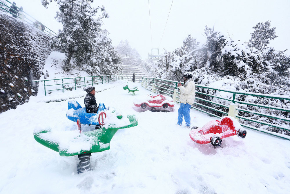 snowfall chandragiri (5).jpg