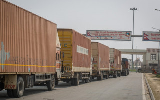 दुई महिनाको वैदेशिक व्यापार : आयात निर्यातसँगै राजस्व पनि घट्यो 