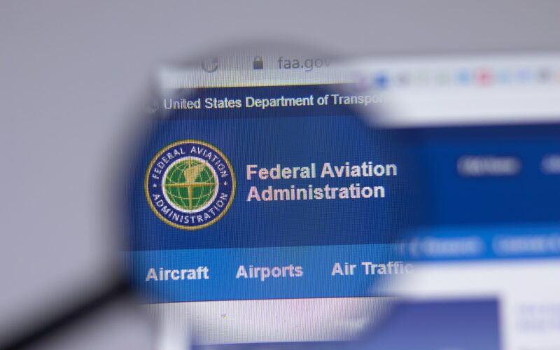 FAA-website-with-its-logo-highlighted-800x500.jpg