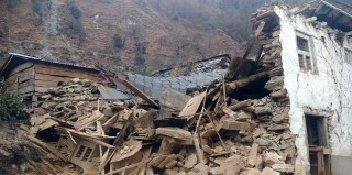 बाजुरामा भूकम्पबाट ४२ परिवार विस्थापित, चार सय घरमा क्षति