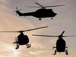 ३ हेलिकप्टर कम्पनीका ३ पाइलटलाई उडानमा प्रतिबन्ध, कसको के गल्ती?