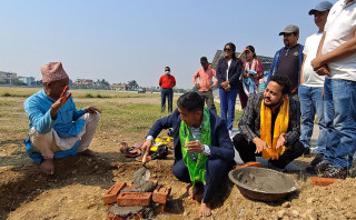 नेपालगञ्ज रंगशालाभित्र ११ करोड ६४ लाख लागतमा एथलेटिक्स सेन्थेटिक ट्रयाक बनाइँदै