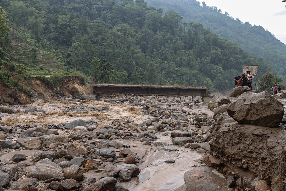 हेवाखोलामा बेलिब्रिज राखिने