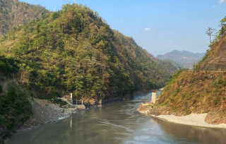 मुग्लिन-नारायणगढ खण्डको वैकल्पिक मार्ग : एक दशक बित्दा पनि बनेन घुमाउनेको पुल