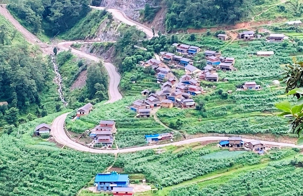 सडकले सुगम बन्दै दुर्गम ताराखोला