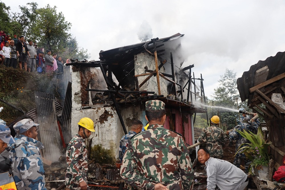 फुङ्लिङमा आगलागी हुँदा पाँच लाख बराबरको क्षति