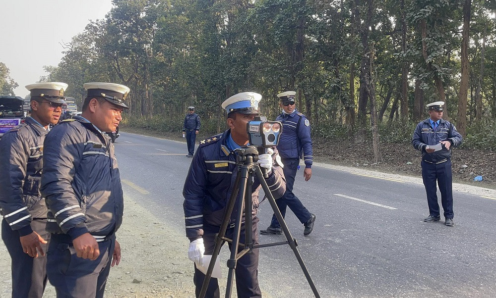 टिकौली जंगल क्षेत्रमा थालियो ‘राडर गन’ सहित चेकजाँच