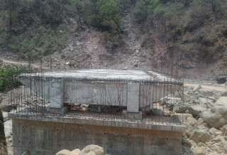 बजेट अभावले धनगढी-खुटिया-दिपायल द्रुतमार्गमा पुल निर्माण प्रभावित