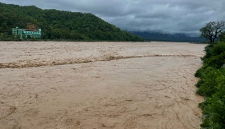 राप्ती नदीको बाढीले तटीय क्षेत्र उच्च जोखिममा