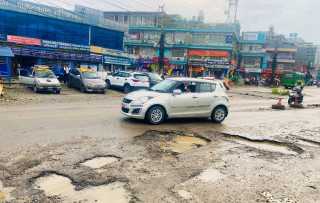 राजमार्गमा खाल्डैखाल्डा, यात्रा जोखिमपूर्ण