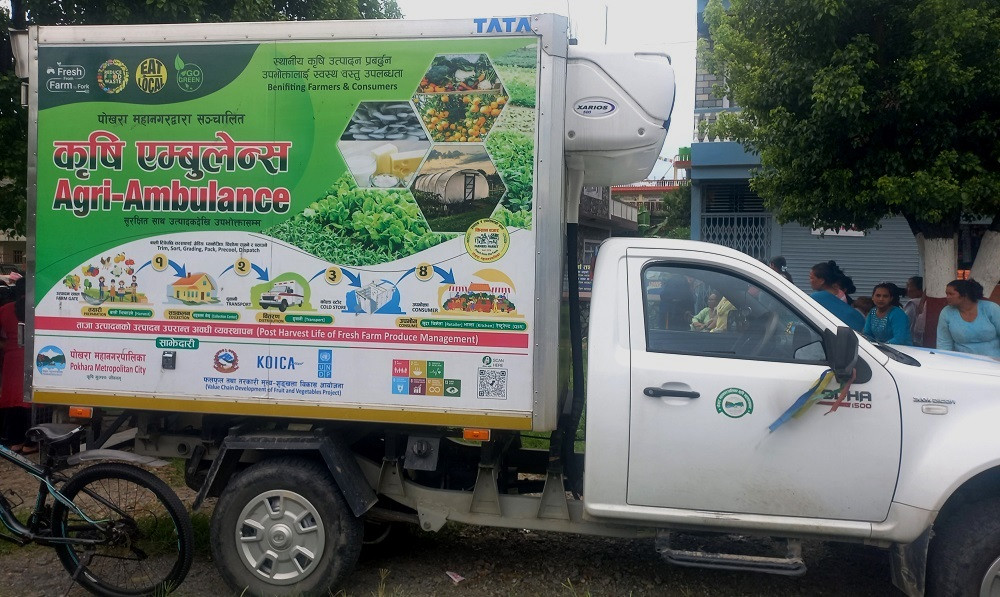 पोखरामा गाउँगाउँबाट कृषि एम्बुलेन्सले ल्याउँछ तरकारी, उपभोक्तालाई सहज