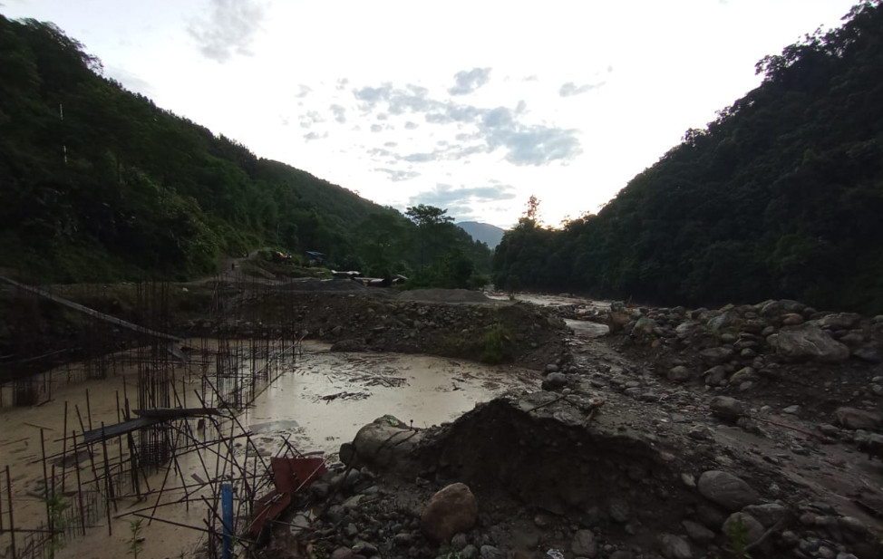 प्रधानमन्त्री रोजगार कार्यक्रममार्फत सूचीकृत बेरोजगारलाई पुनःनिर्माणमा खटाइने