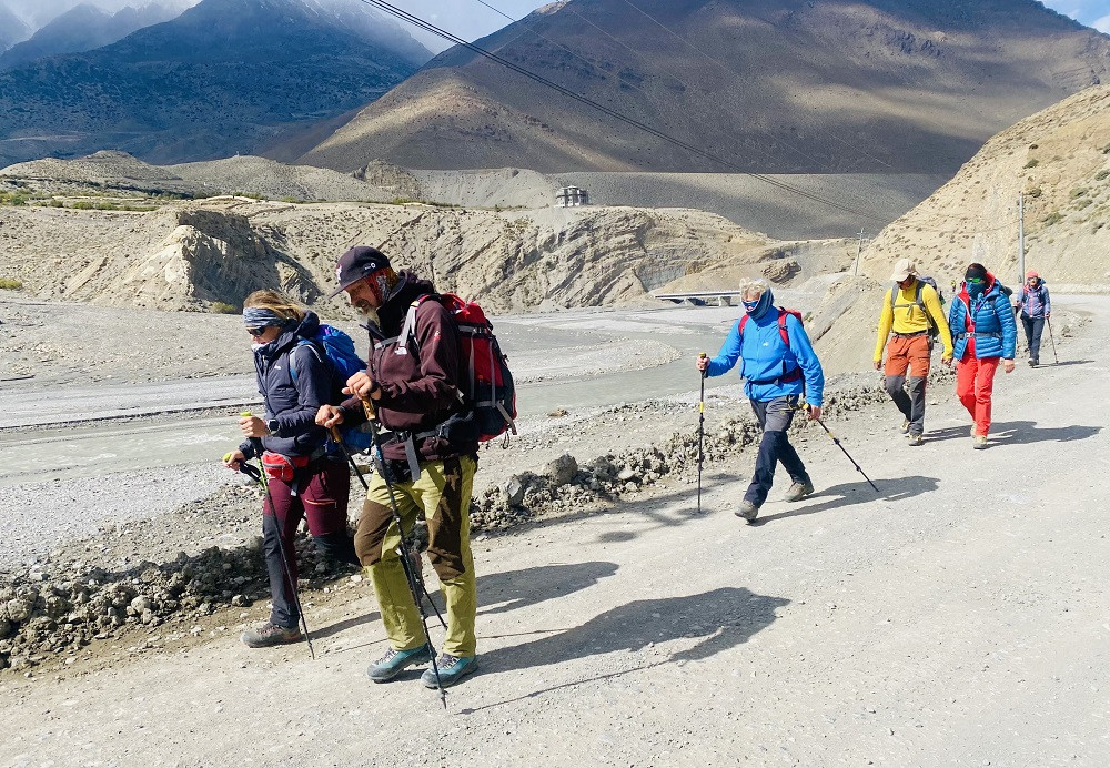 लेक लागेर मृत्यु हुने पर्यटकको संख्या बढ्दो, पथप्रदर्शक लिएरमात्रै पदयात्रामा जान सुझाव