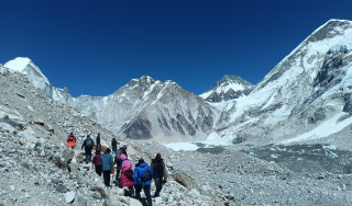 असोजमा ८ हजार नौ सय पर्यटक सगरमाथा क्षेत्र पुगे