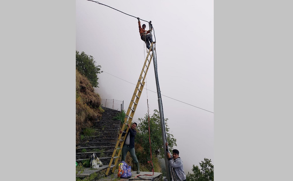 पर्यटकीयस्थल हम्पालमा विद्युतीकरण